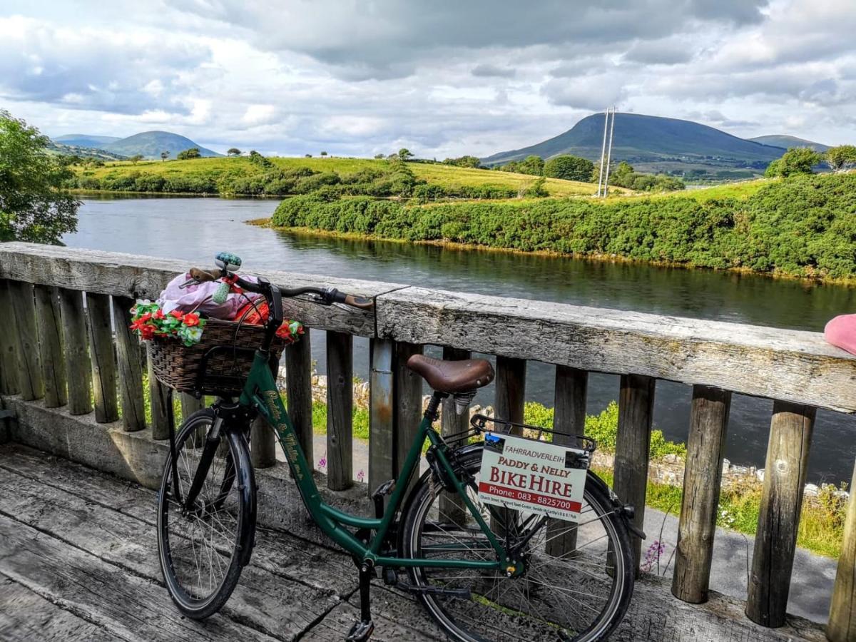 Nellys Bed And Bikes Hotel เวสต์พอร์ต ภายนอก รูปภาพ